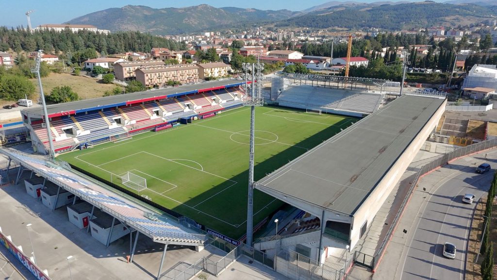 Tribune e tamponature Stadio, immagine 1
